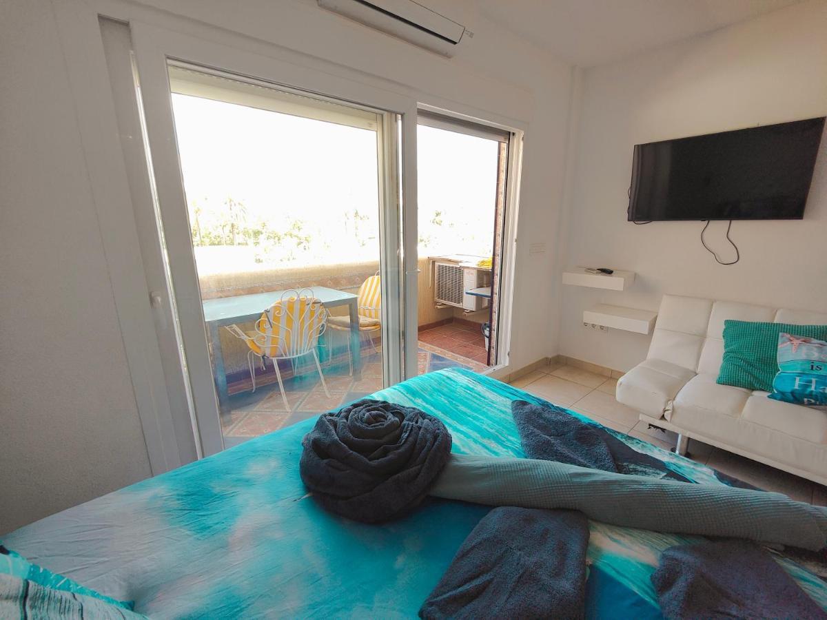 Benal-Beach-511. Walking Distance To The Beach 베날마데나코스타 외부 사진